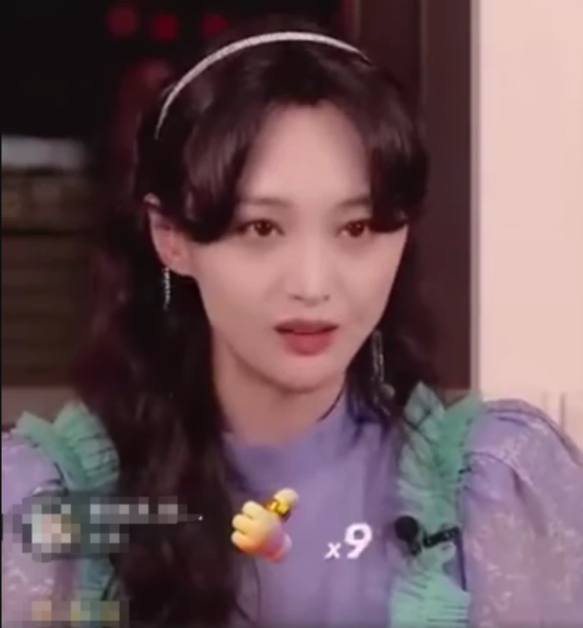 郑爽|网友曝光郑爽直播内幕：一个月前开始招商，坑位费高达1600万