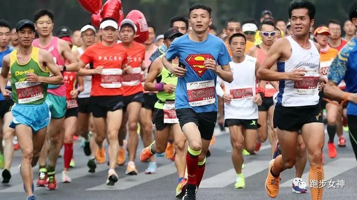 招聘|42岁富婆招聘马拉松跑友做饭,月薪1.5万,跑友这么吃香吗?