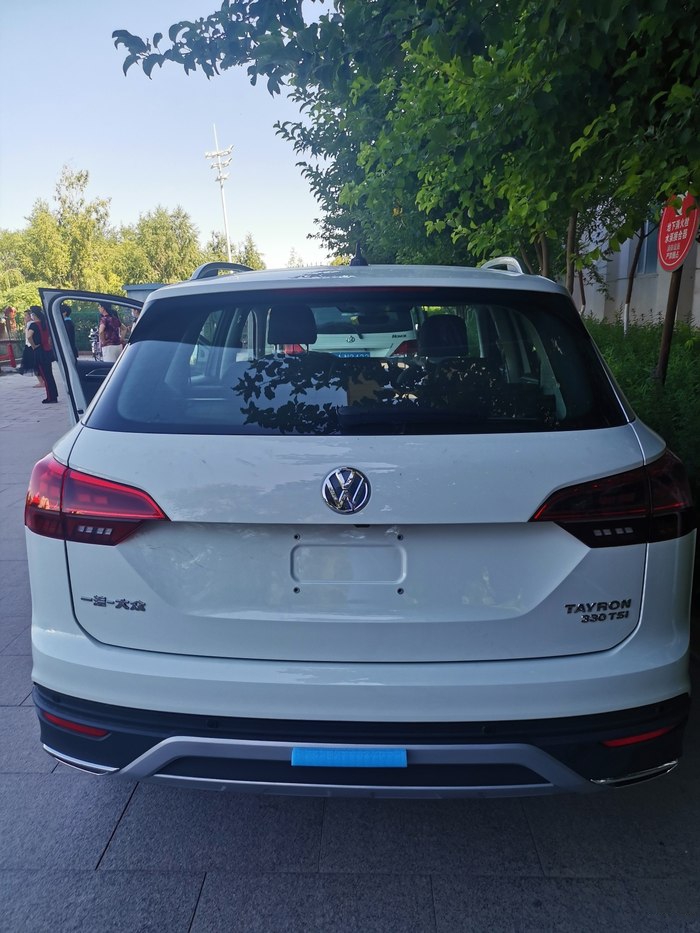 大众汽车|47岁大叔喜提大众探岳,家用代步还不错,这个价格是不是买贵了