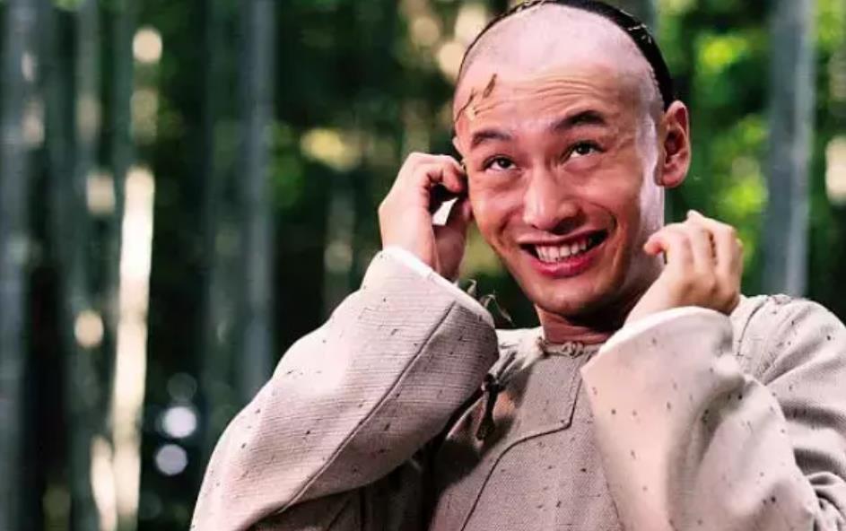 「彭于晏」听妈妈的话拒演《湄公河行动》的他成就了彭于晏，网友：感谢不演之恩