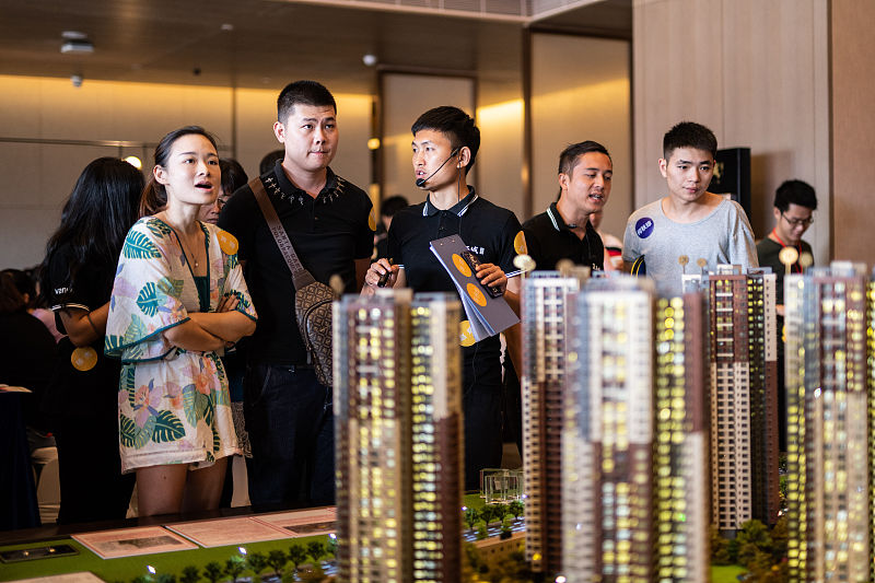 楼市变成“速冻水饺”，曹德旺的“建议”成现实？有3类人难办了