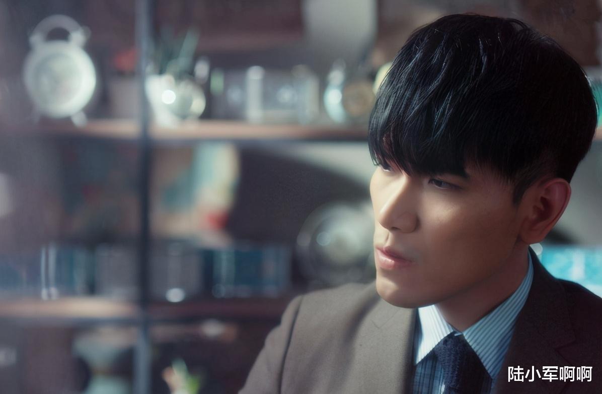 杨宗纬|他是一名歌手，开演唱会直接迟到2小时，唱歌忘词还耍大牌