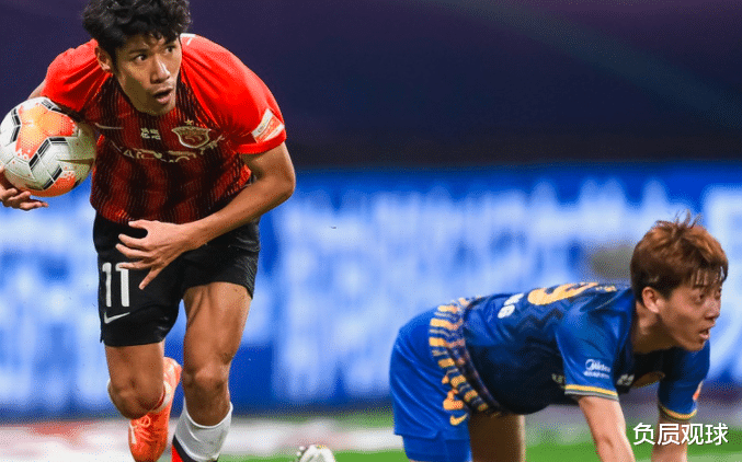 江苏苏宁|遭遇重创：中超争冠队外援下月或重返国家队，他的离去将直接影响联赛争冠格局