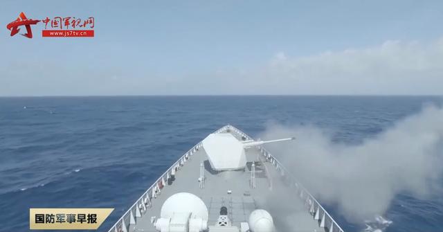 「南海」我军三大战区纷纷出动，驱护舰同时巡逻南海，主力战舰就是威风