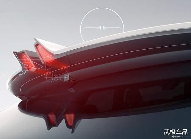 长安汽车|长安又为国人争光，轴距2890mm+蓝鲸2.0T+爱信8AT，新车比唐还香