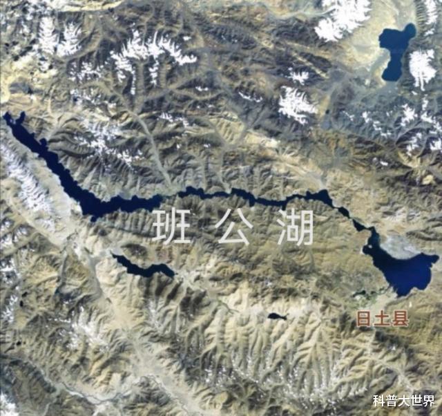 【班公湖】班公湖，西部边陲的美丽湖泊，一片壮美的大好山水