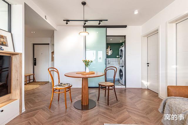 榻榻米|北京夫妻晒出64㎡婚房，中西厨分区，榻榻米阳台，全屋太有格调了