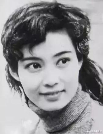 薇娅|“抛弃”相恋十多年的妻子，转身搭上央视名主持的米家山，今老无所依