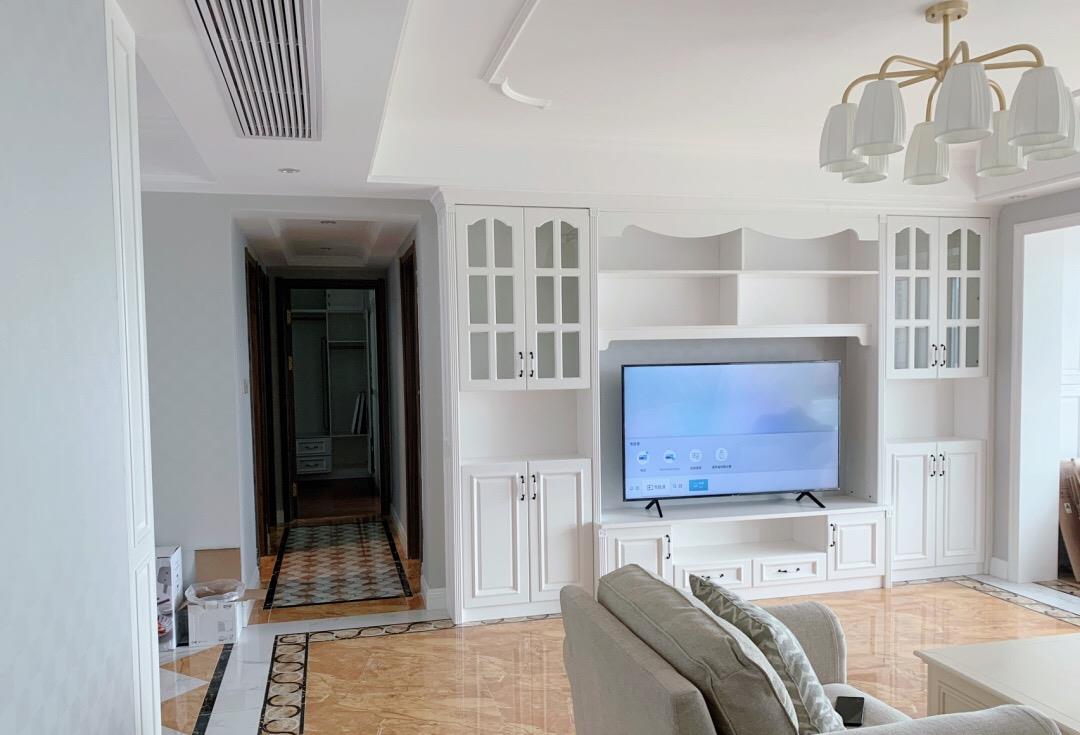 【】快看她家改造完工后碧桂园的精装房，效果很漂亮，电视墙非常实用