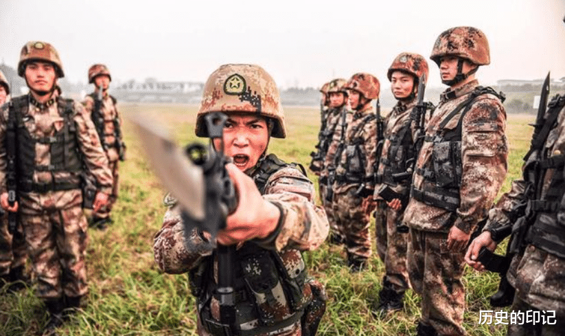 #日本#整整40年没打仗的中国军队，还有多强大？看看美日怎么评价的！