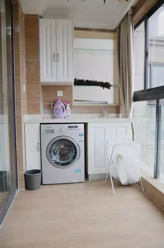 |这些小户型阳台，做得太实用了，轻轻松松满足洗衣晾晒的需求