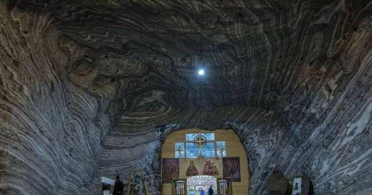 【】世界上最害怕停电的小镇：位于地下120米，仍有3000多人在这居住