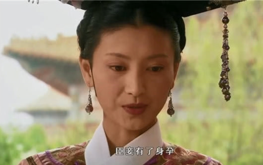 甄嬛传|甄嬛传：难怪眉庄凭一只镯子就能复宠，你看她穿了啥？这谁顶得住