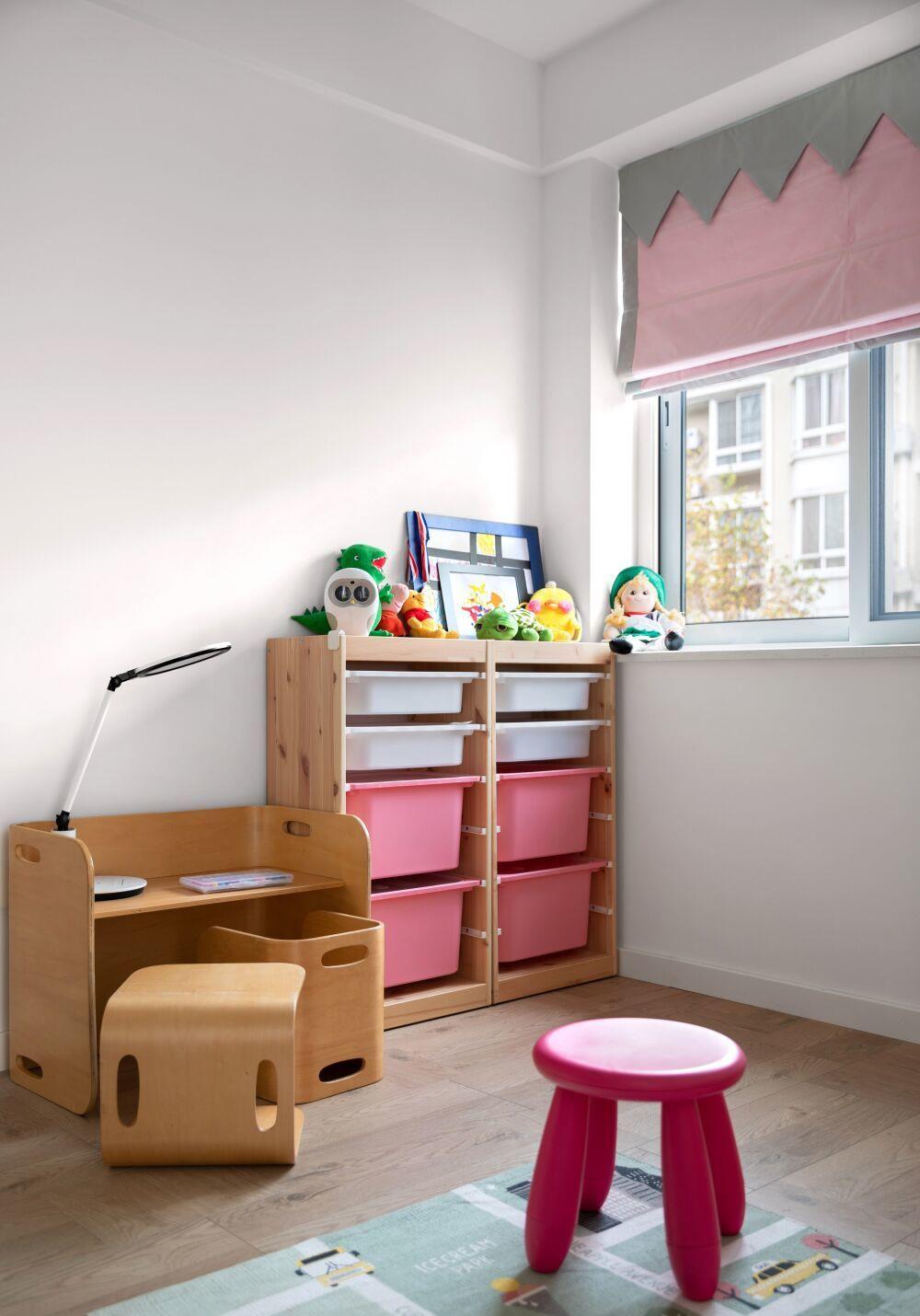 |她家107㎡，中西厨抽拉柜，阳台一点不浪费，好的装修会“呼吸”