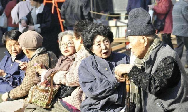 延迟退休|男60女55退休已不符国情?“延迟退休”遭反对,2022年新方案出炉