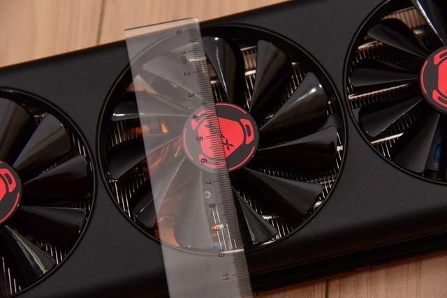 显卡|I芯配A卡怎么样?—10900K与RX5700实战3A大作