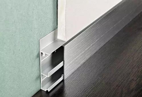 ▲安装水电还需要开槽?老师傅看了直摇头,如今都流行这样装了