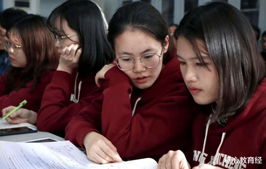 大学|国内这4所“王牌”师范大学，全是双一流名校，学生考上就是赚到