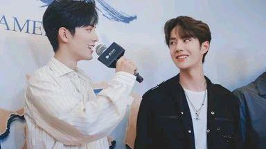 张梓琳▲博君一肖：肖战和王一博的聊天记录