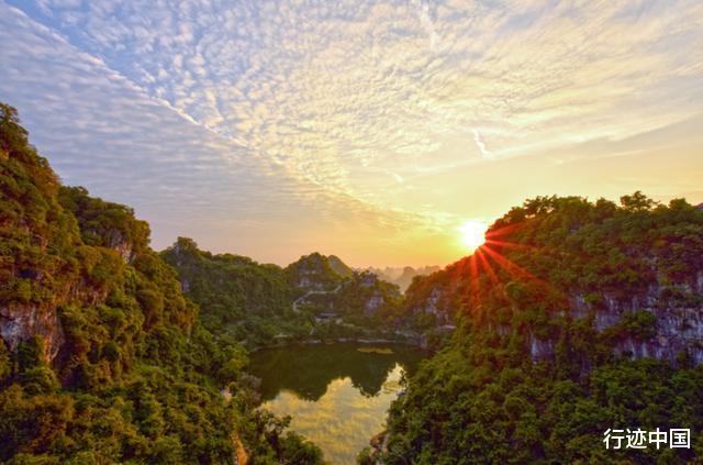 天池|广西唯一的天池，高出地面百余米，没有任何水源，却常年不枯!