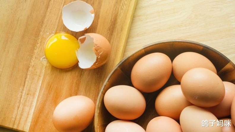 『水煮蛋』鸡蛋减重：蛋白质和营养是减糖最强后盾！提高代谢，减重好帮手