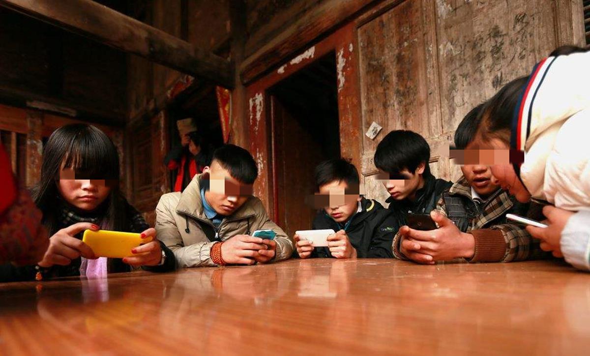 微信：如何在微信上消失，教你一招，让头像、昵称，朋友圈全部“隐身”