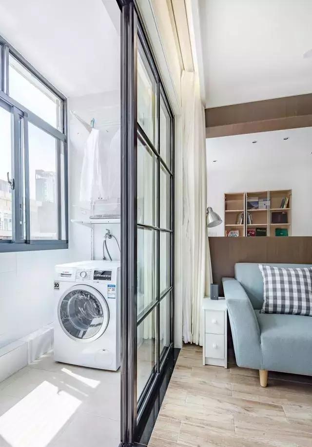 『』客厅和阳台之间有做推拉门，窗帘应该怎么装？