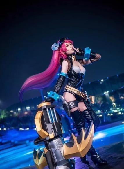 黄忠|逆风就会输吗？这八个英雄告诉你给我时间我能秀能翻盘，其他不行