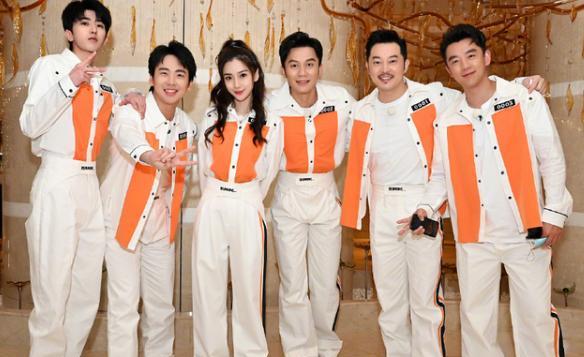 「奔跑吧兄弟」《跑男》下期收视率稳了，老成员回归，光看预告就足以热血沸腾