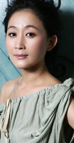 Maggie Q|56岁单身未嫁，和哥哥约定不婚，现如今兄妹俩承诺相伴终老