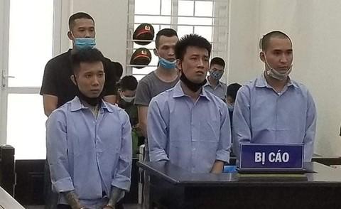 睹图|男子因拨错号码在电话里与陌生人发生争吵，最终引来杀身之祸