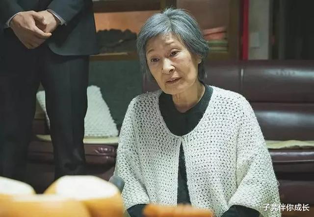 子芫伴你成长|一位65岁老人的心里话：每月有5000退休金，再婚后没钱买酒