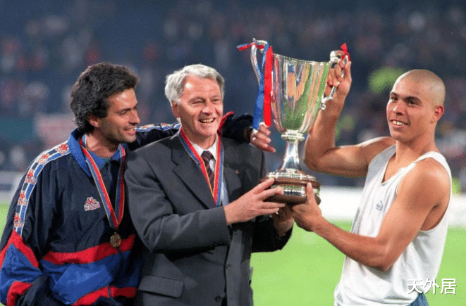 #梅西#梅罗合计打入1422球，评价却仍未超过生涯才423球的他，为何？