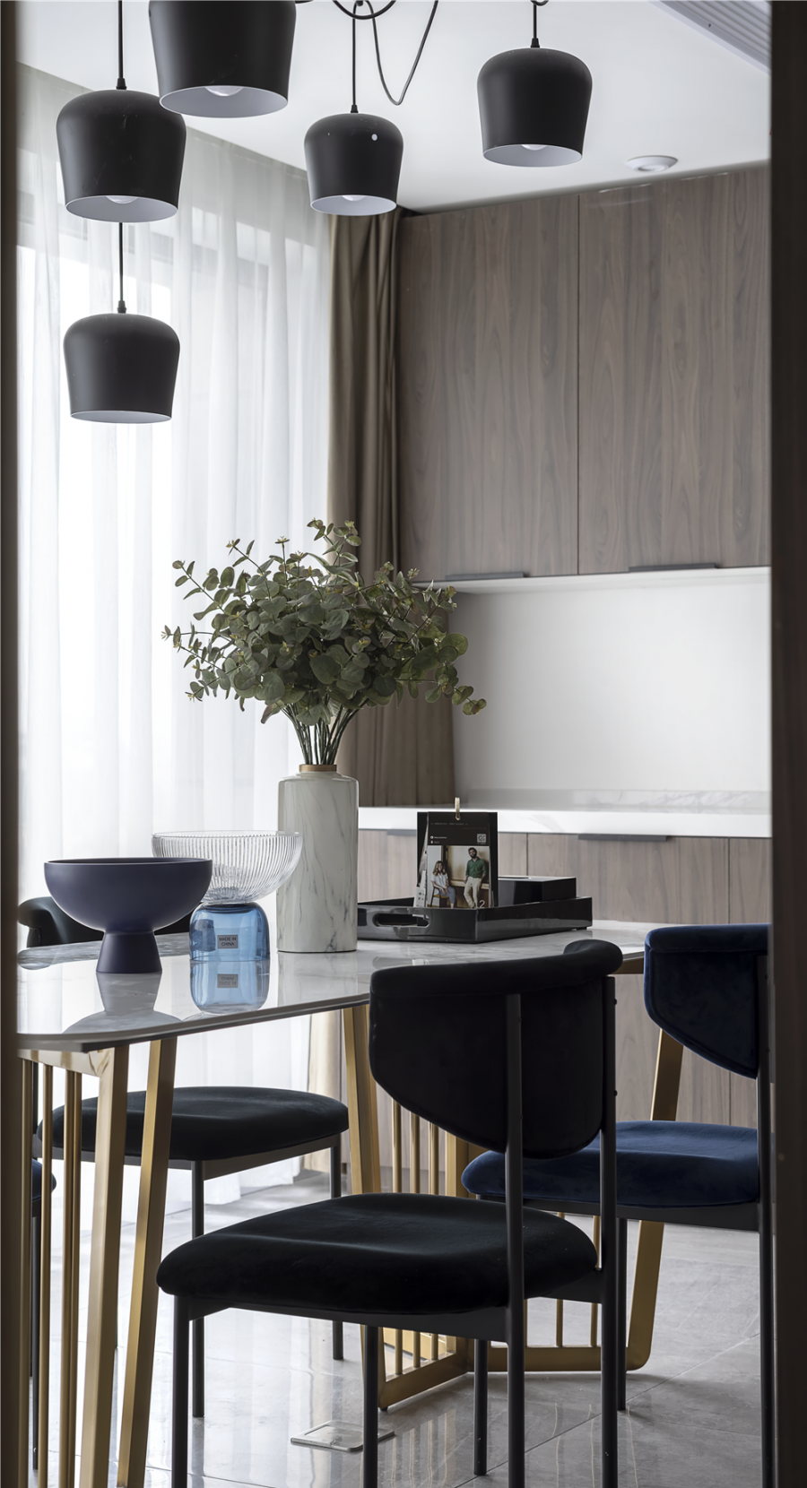 设计师|160㎡极简风，全房无主灯、无门槛石，简洁到极致！