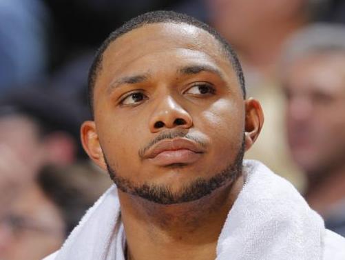 詹姆斯·哈登|14中7打爆湖人后卫线,最强胜负手出现,他比威少更像二当家