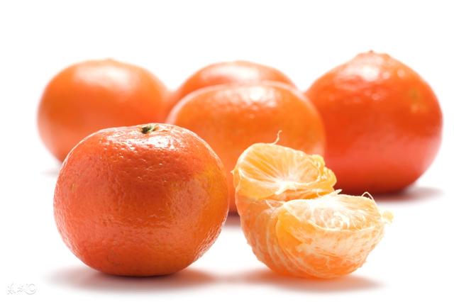 『』一旦床头摆有这2样宝贝，暗喻户主越住越富，身体越来越健康！