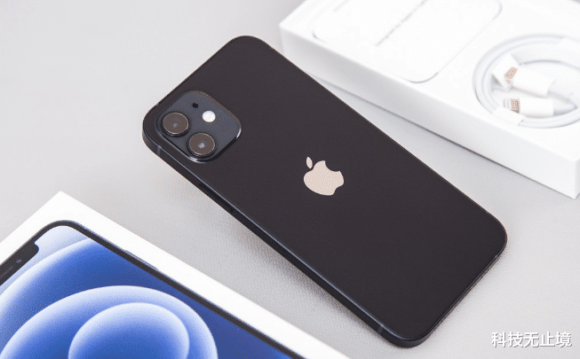 苹果|iPhone8换成苹果12，体验两周说说感受，憋了一肚子心里话！