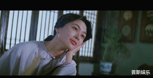 「关之琳」关之琳是他姐姐，姐姐两婚两离无子女，他或将继承姐姐亿万家产