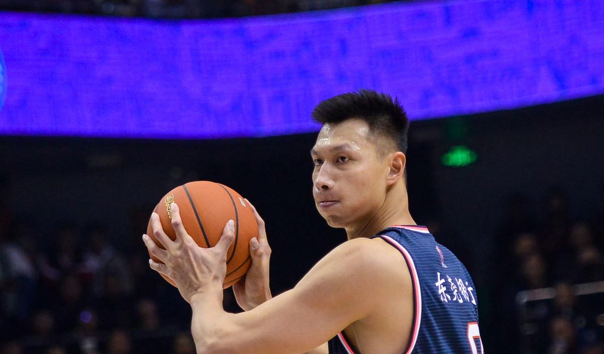 [丁彦雨航]恭喜丁彦雨航！终于有球队决定签他，有望再统CBA抢易建联MVP