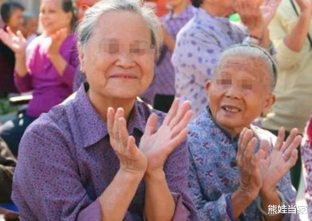 医生@不想老了拖累子女，父母在五六十岁前做好以下准备，晚年会更幸福