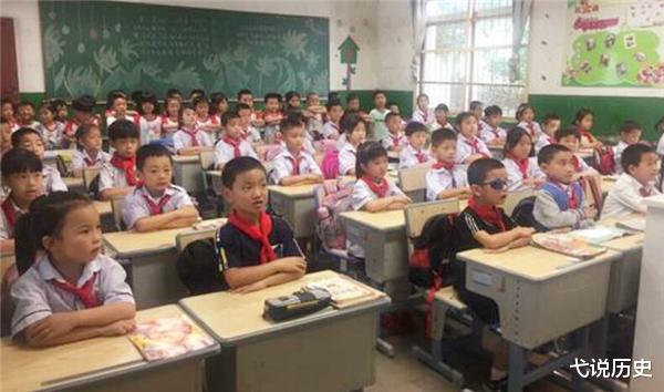 清华大学|语文书中爱国题材被删减，新增西方虚构故事，清华教授表示不理解