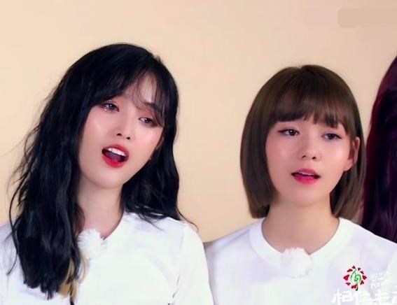 #吴宣仪#孟美岐靠妆容成C位，yamy大背头显随意，吴宣仪一头卷发走成熟风