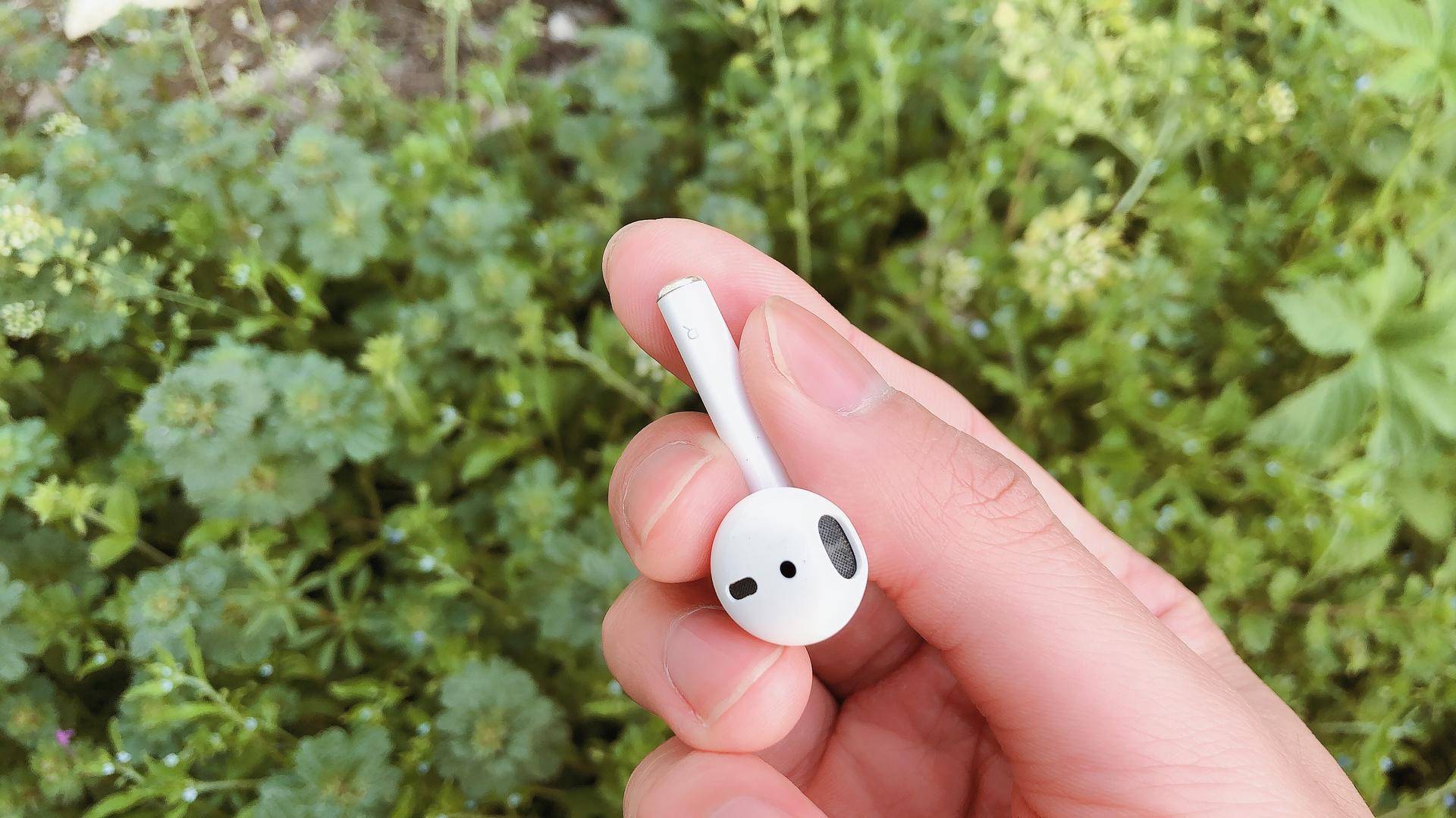「AirPods」续航血崩的AirPods一代复活记！