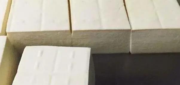 椒盐▲为什么现在豆腐味道不够醇呢？老人给你分析原因，很少有人知道