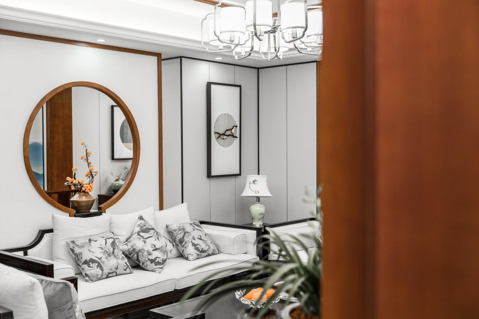 这才是中国风豪宅，300㎡中式别墅，客厅全是红木，卧室有亮点