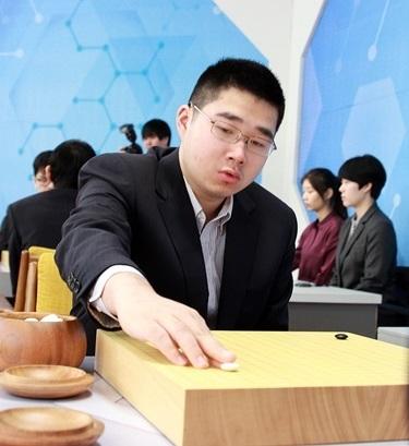 【范蕴若】沉痛哀悼！围棋世界冠军范蕴若因故离世，年仅24岁