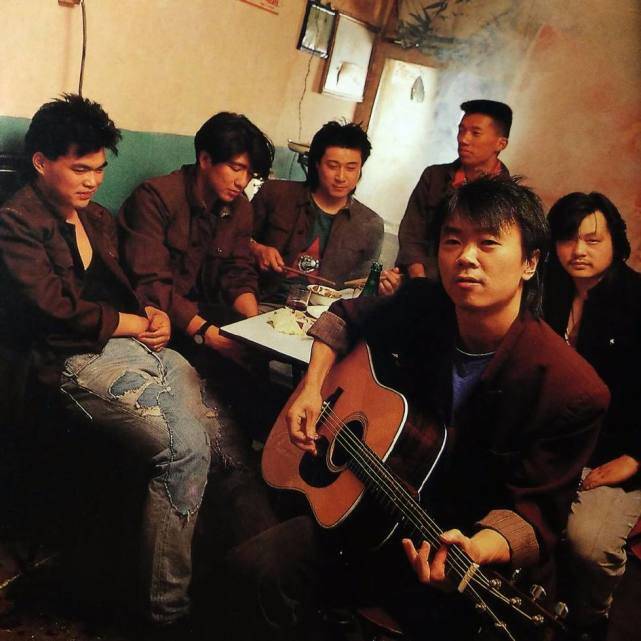 #崔健#华语乐坛摇滚将死:崔健们老了,乐坛开始流行小鲜肉