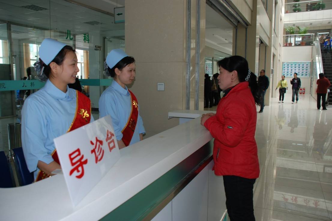 []那些“初中毕业读了卫校的女学生”，后来都怎么样了？