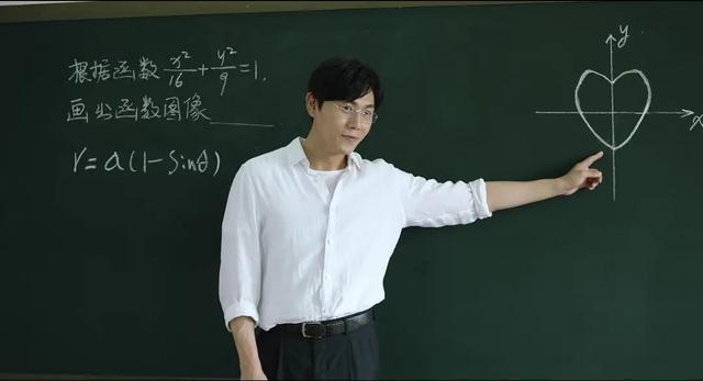 张东升|隐秘的角落之徐静:躺在沙滩的结局,完全是咎由自取