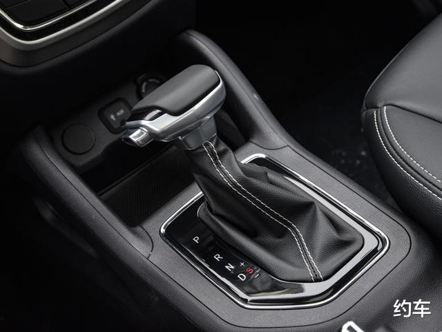 SUV|不足6万买自动挡SUV新车？年轻人首台车就选它，好开、耐看又便宜